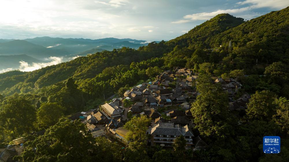 信阳黑七爱玩棋牌